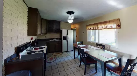 3151 Eastham St, Springfield, OH 45503 photo 8