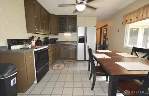 3151 Eastham St, Springfield, OH 45503 photo 10