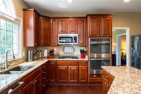 465 Springhouse Dr, Springboro, OH 45066 photo 13