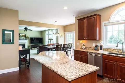 465 Springhouse Dr, Springboro, OH 45066 photo 12