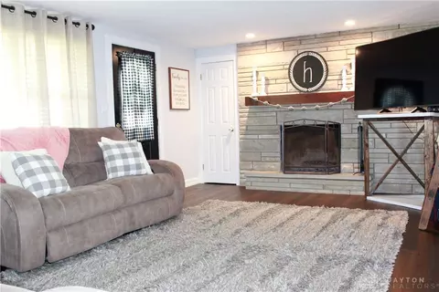 5848 Old Clifton Rd, Springfield, OH 45502 photo 6
