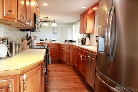5848 Old Clifton Rd, Springfield, OH 45502 photo 10