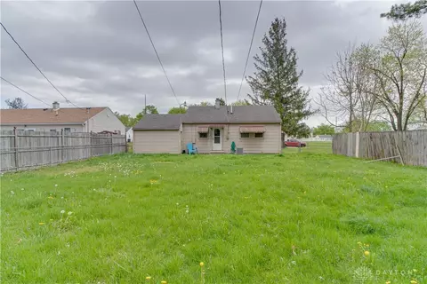 617 Reading Dr, Springfield, OH 45505 photo 13