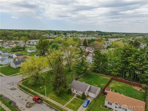 617 Reading Dr, Springfield, OH 45505 photo 17