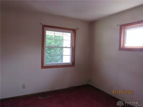 2043 Duquesne Dr, Springfield, OH 45506 photo 7