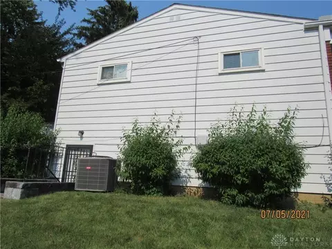 2043 Duquesne Dr, Springfield, OH 45506 photo 36