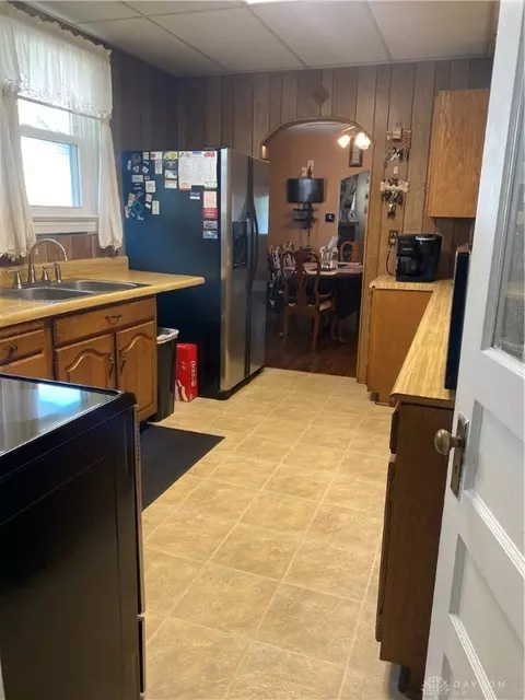 1624 Broadway St, Springfield, OH 45504 photo 8