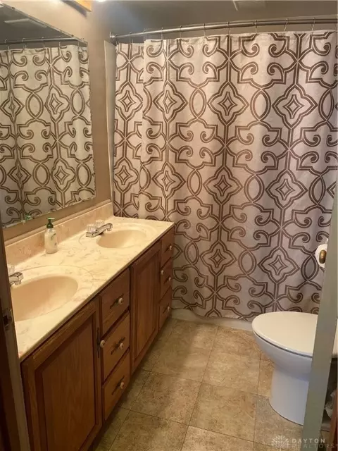 1624 Broadway St, Springfield, OH 45504 photo 6