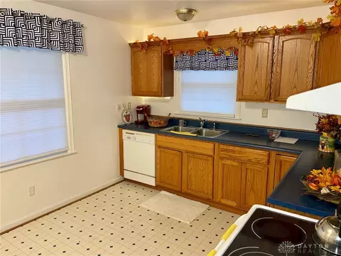 280 Dover Rd, Springfield, OH 45504 photo 11
