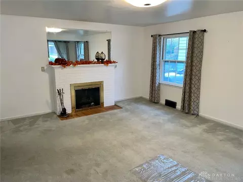 280 Dover Rd, Springfield, OH 45504 photo 4