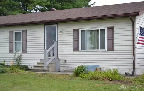 4660 Johnson Rd, Springfield, OH 45502 photo 3