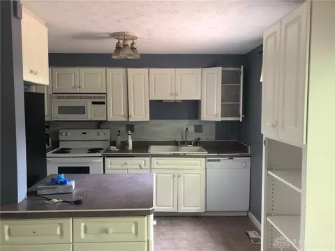 8661 Simpson Ct, Mason, OH 45040 photo 3