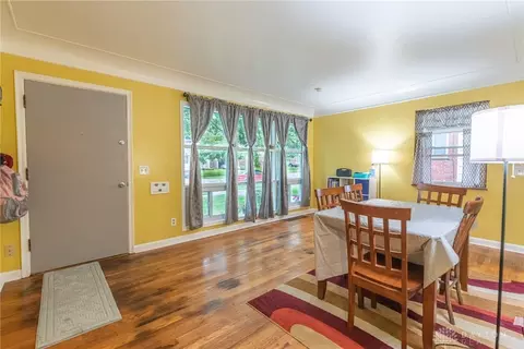 1084 Hempstead Dr, Cincinnati, OH 45231 photo 4