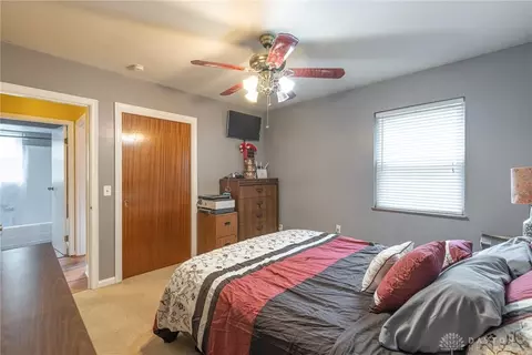 1084 Hempstead Dr, Cincinnati, OH 45231 photo 14