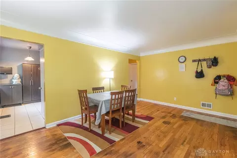 1084 Hempstead Dr, Cincinnati, OH 45231 photo 7