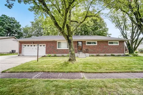 4710 Willowbrook Dr, Springfield, OH 45503 photo 1