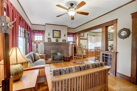 407 E Cassilly St, Springfield, OH 45503 photo 8