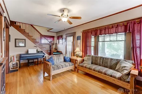 407 E Cassilly St, Springfield, OH 45503 photo 9