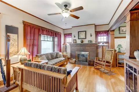 407 E Cassilly St, Springfield, OH 45503 photo 10