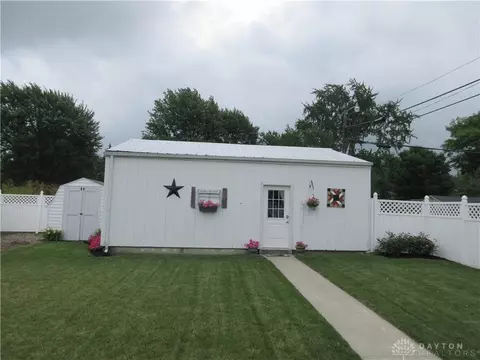 330 N Main St, Eldorado, OH 45321 photo 5