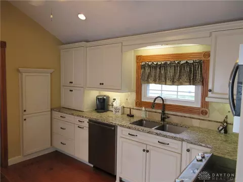 330 N Main St, Eldorado, OH 45321 photo 14