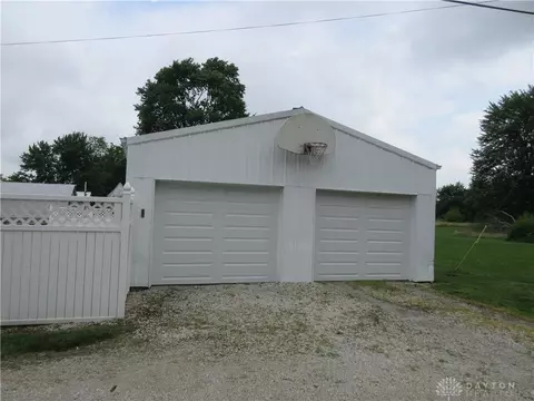 330 N Main St, Eldorado, OH 45321 photo 3