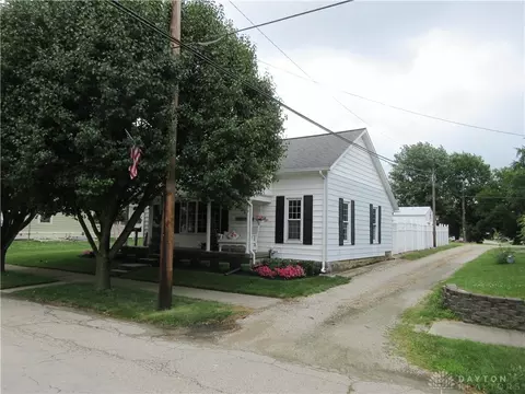 330 N Main St, Eldorado, OH 45321 photo 1