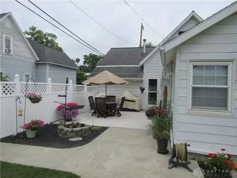330 N Main St, Eldorado, OH 45321 photo 6