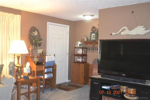 900 Bowman Rd, Springfield, OH 45505 photo 5