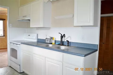 2816 Duncan St, Springfield, OH 45505 photo 9
