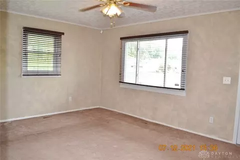 2816 Duncan St, Springfield, OH 45505 photo 5