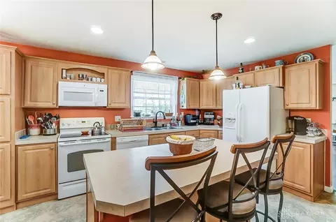 840 Gumley Rd, Blanchester, OH 45107 photo 8