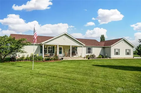 840 Gumley Rd, Blanchester, OH 45107 photo 1