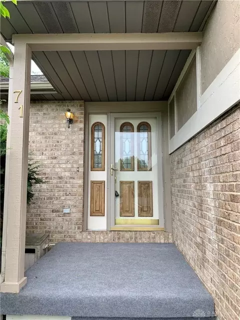 71 W Hunter Dr, Enon, OH 45323 photo 3