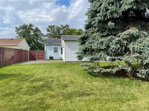 2815 Lowman St, Springfield, OH 45505 photo 6