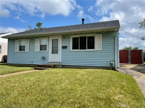 2815 Lowman St, Springfield, OH 45505 photo 3