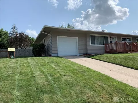 236 E Doris Dr, Fairborn, OH 45324 photo 2