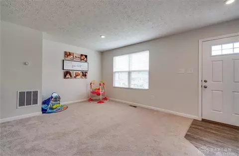 210 Skyway Dr, Springfield, OH 45505 photo 6