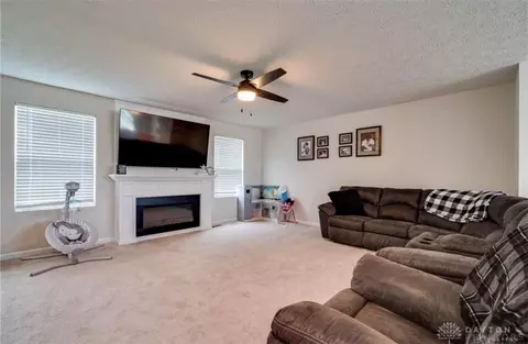 210 Skyway Dr, Springfield, OH 45505 photo 5