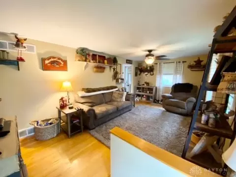 4872 E Ridgewood Rd, Springfield, OH 45503 photo 3