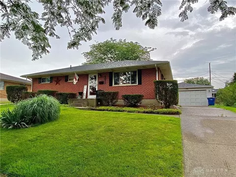 4872 E Ridgewood Rd, Springfield, OH 45503 photo 1