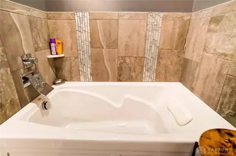 3297 Maple Grove Rd, Springfield, OH 45504 photo 38