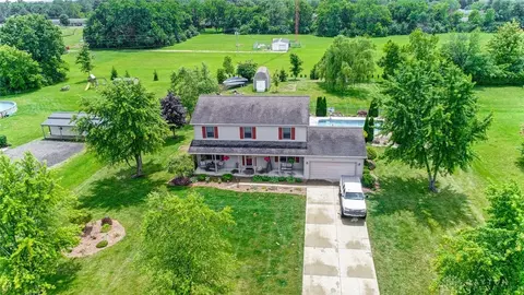 3297 Maple Grove Rd, Springfield, OH 45504 photo 3