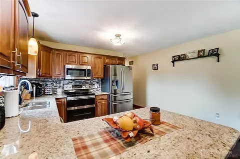 3297 Maple Grove Rd, Springfield, OH 45504 photo 25