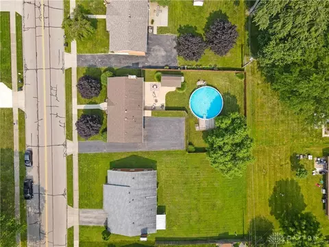 3033 Swigert Rd, Kettering, OH 45440 photo 2