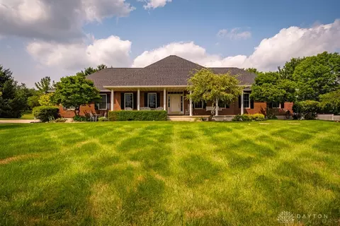 82 Tuttle Rd, Springfield, OH 45503 photo 2