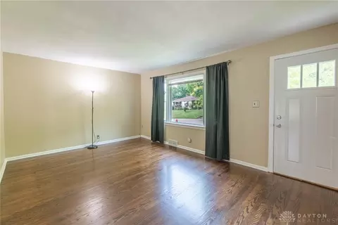 42 E Bryant Ave, Franklin, OH 45005 photo 4