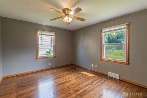 42 E Bryant Ave, Franklin, OH 45005 photo 11