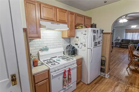 606 S Arlington Ave, Springfield, OH 45505 photo 5