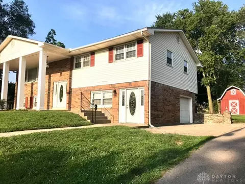 218 Old St, Monroe, OH 45050 photo 2